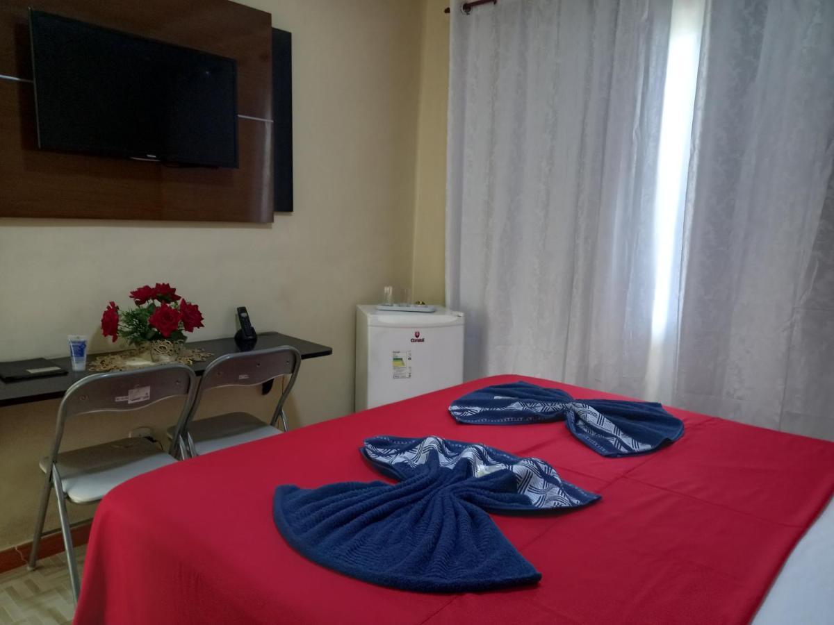 Quartos Em Casa In Caxias Da Paraiso ดูเก เด คาชิยาส ภายนอก รูปภาพ