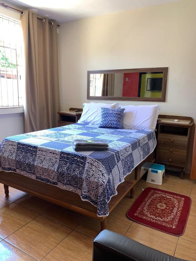Quartos Em Casa In Caxias Da Paraiso ดูเก เด คาชิยาส ภายนอก รูปภาพ