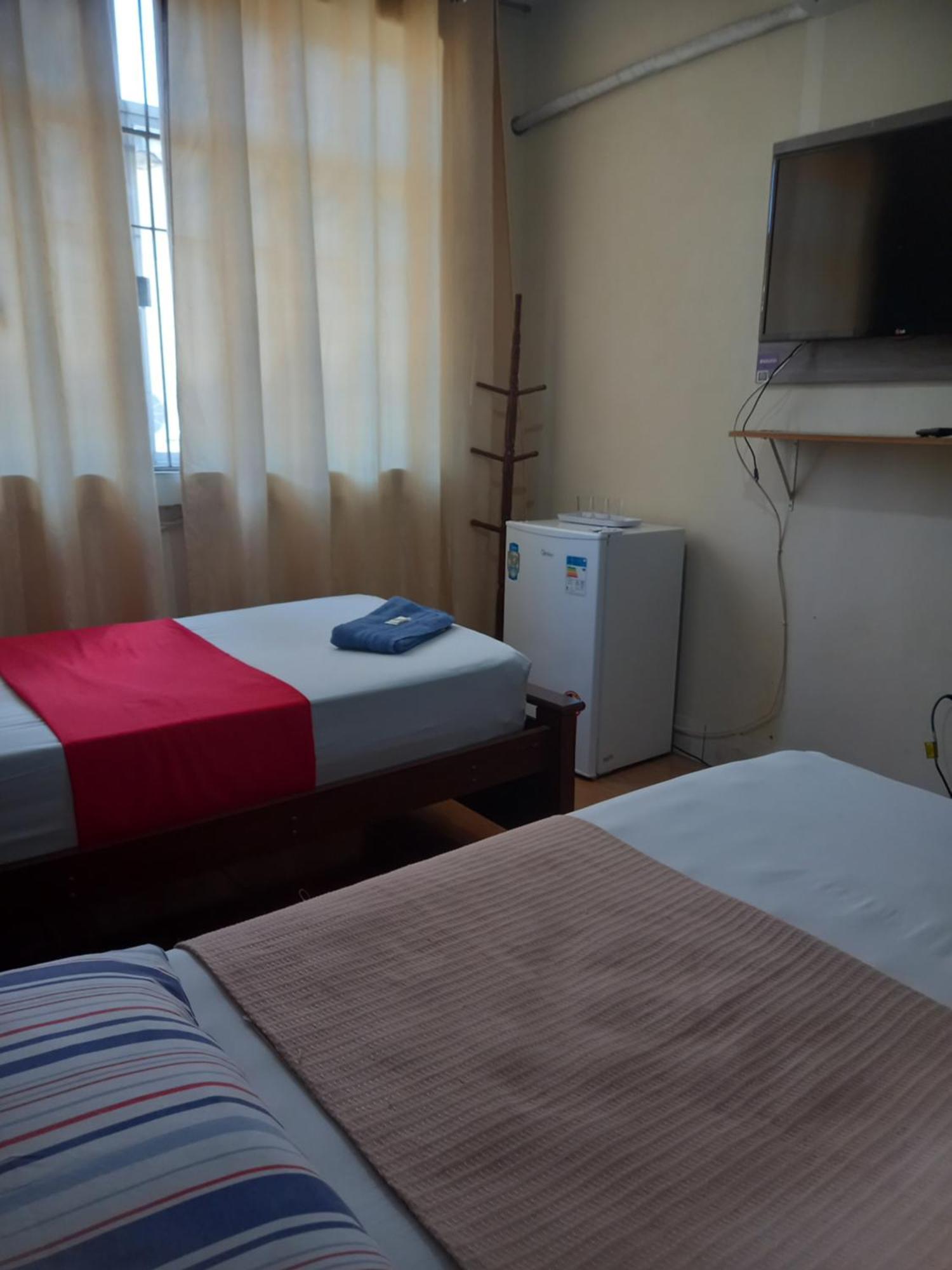 Quartos Em Casa In Caxias Da Paraiso ดูเก เด คาชิยาส ภายนอก รูปภาพ