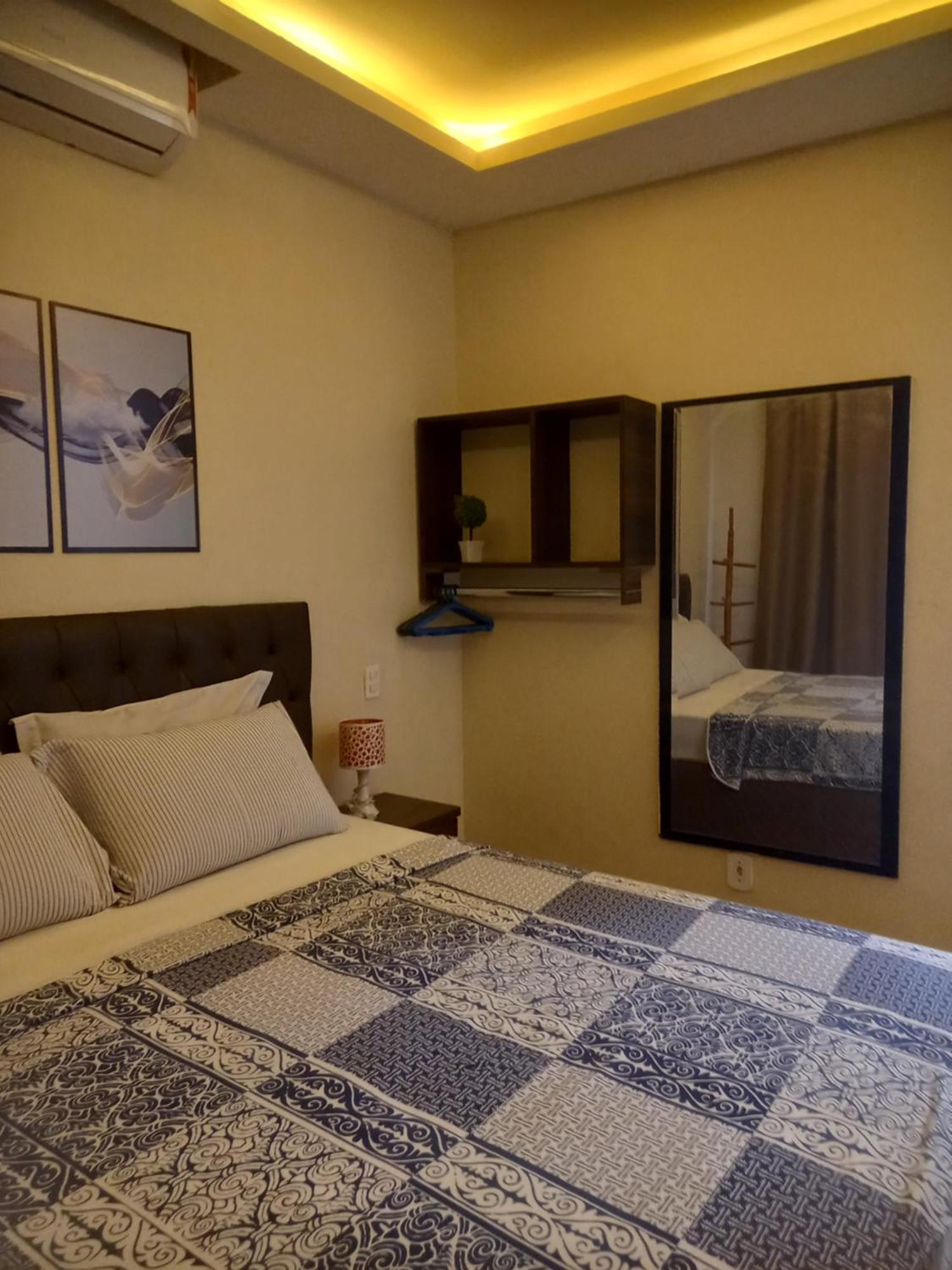 Quartos Em Casa In Caxias Da Paraiso ดูเก เด คาชิยาส ภายนอก รูปภาพ