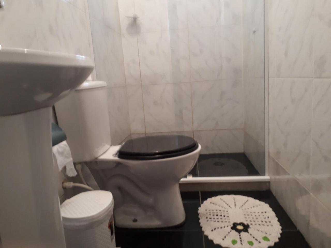 Quartos Em Casa In Caxias Da Paraiso ดูเก เด คาชิยาส ภายนอก รูปภาพ