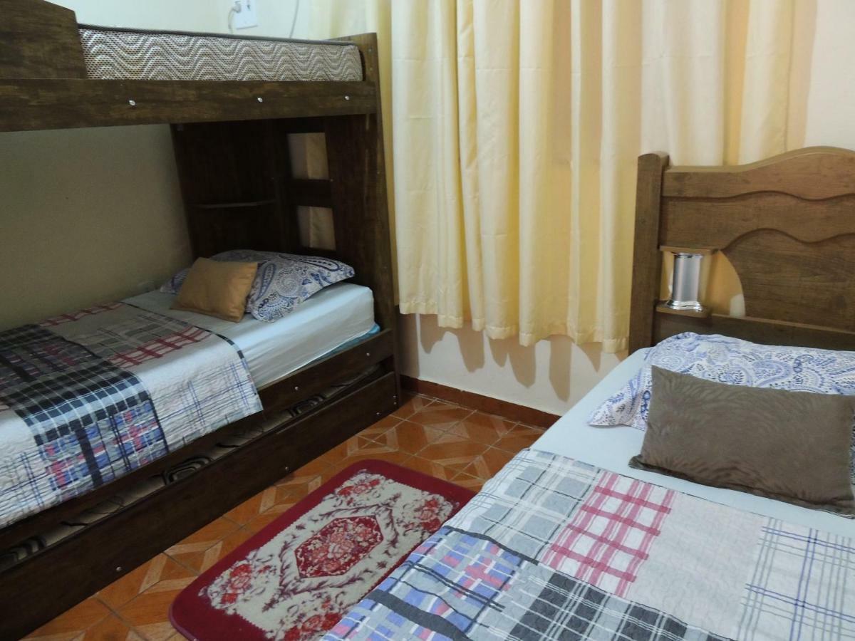 Quartos Em Casa In Caxias Da Paraiso ดูเก เด คาชิยาส ภายนอก รูปภาพ